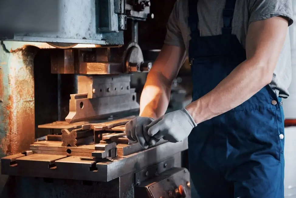 Habilidades Técnicas para la Manufactura: Impulsando la Innovación