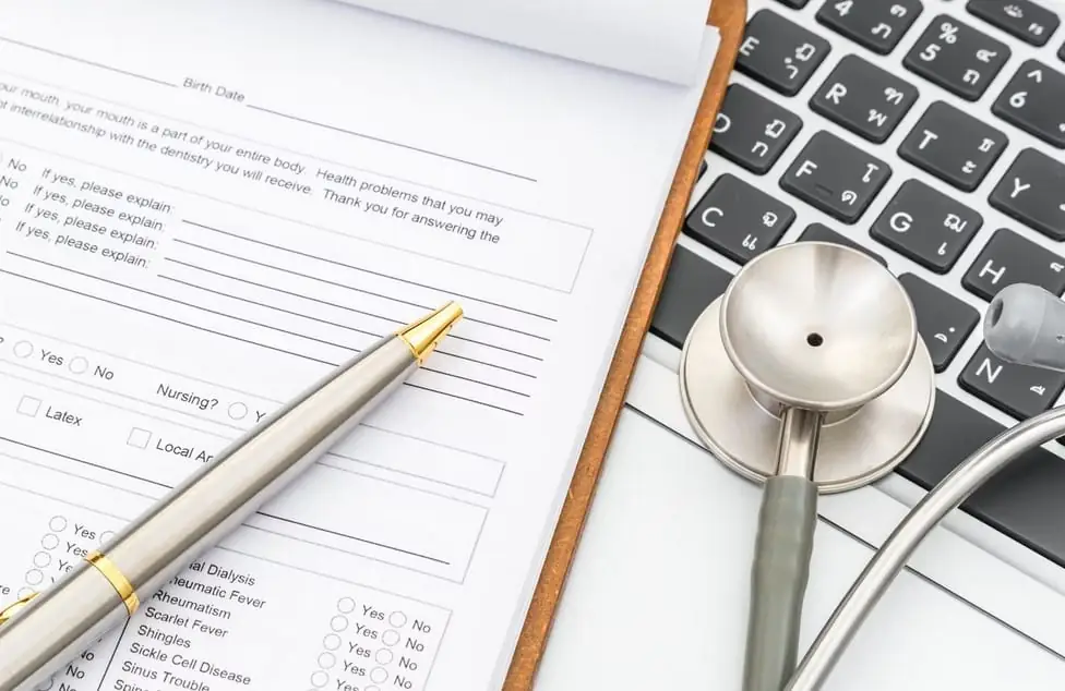 Educación Técnica para Facturación y Codificación Médica: Conectando la Salud y la Administración