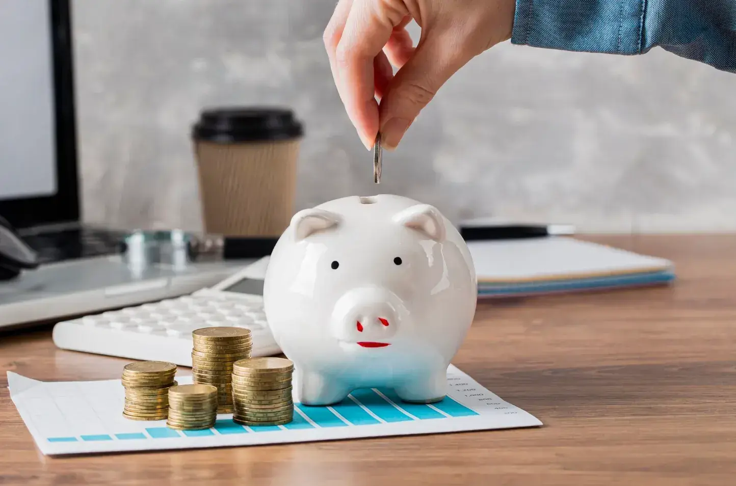 Consejos Clave para Ahorrar Dinero Diariamente